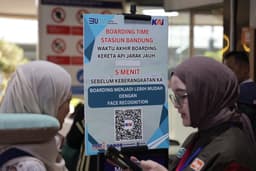 KAI Daop 2 Bandung Himbau Pelanggan Datang Lebih Awal ke Stasiun, Khusus Stasiun Bandung dan Stasiun Kiaracondong Boarding Ditutup 5 Menit Sebelum Jam Keberangkatan KA